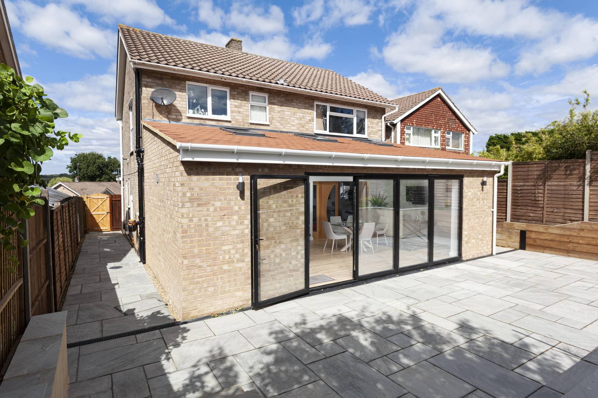 Rear extension in Ashtead, Surrey. A completed Plan Hub project.
