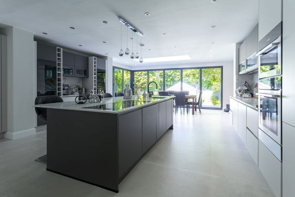 Wraparound extension in Epsom, Surrey. A completed Plan Hub project.