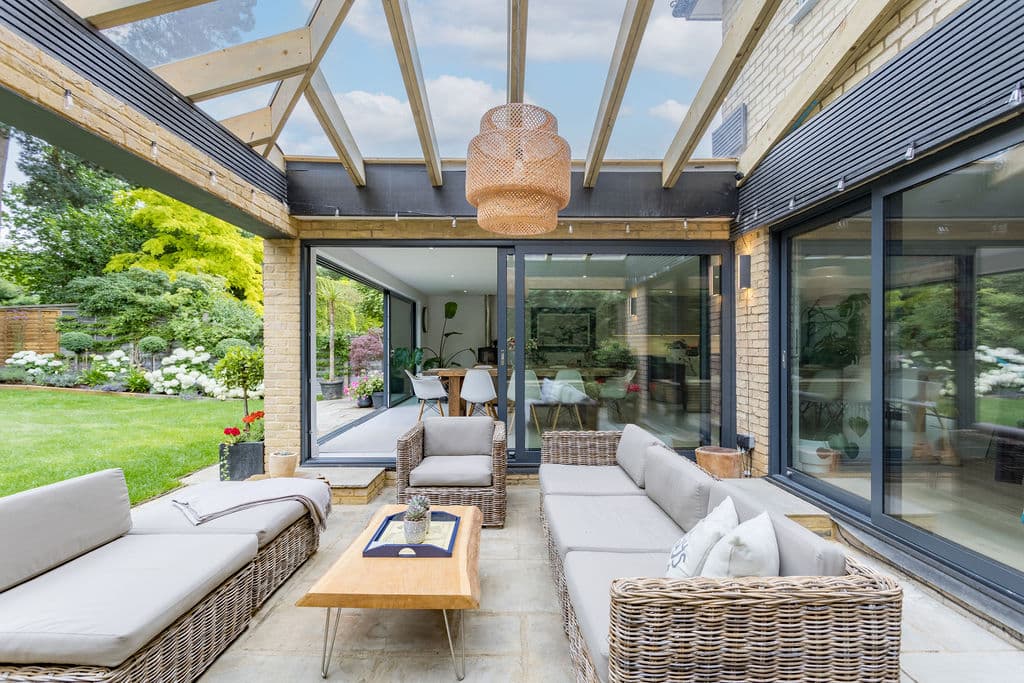 Refurbishment and extension in Weybridge, Surrey. A completed Plan Hub project.