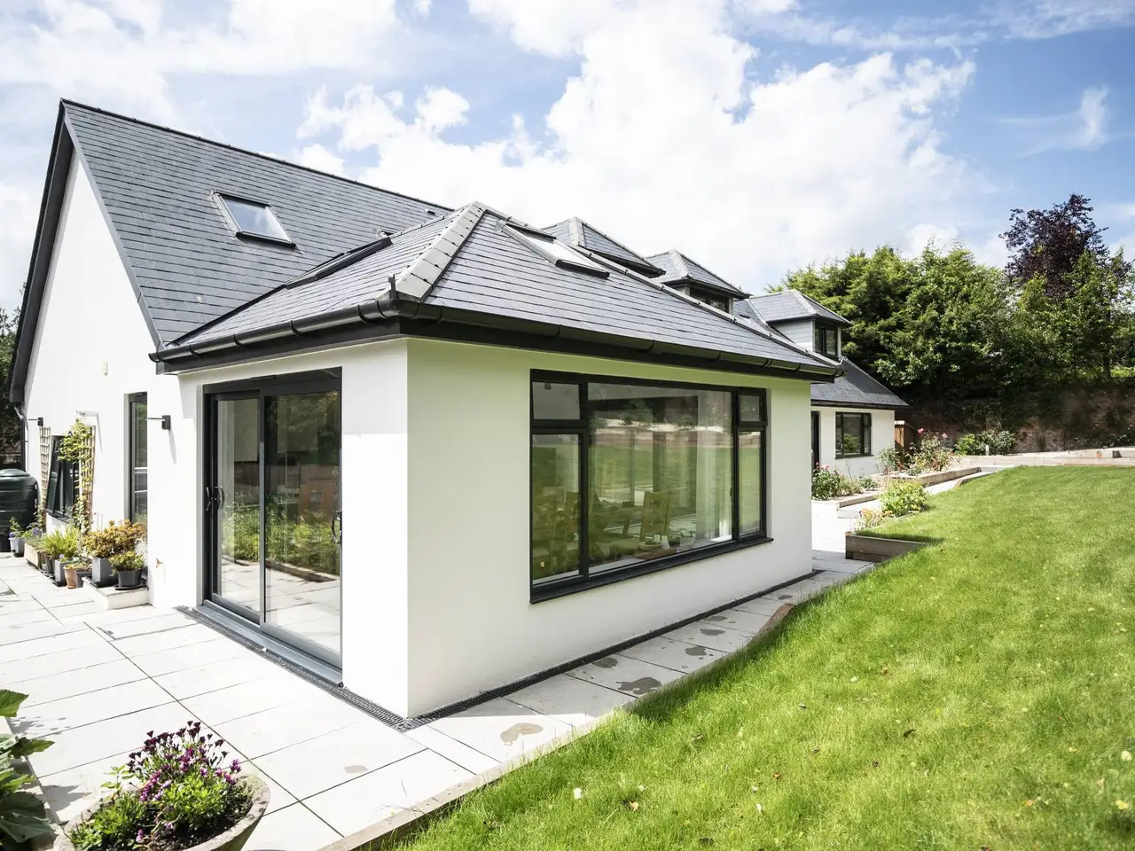 New build in Cobham, Surrey. A completed Plan Hub project.