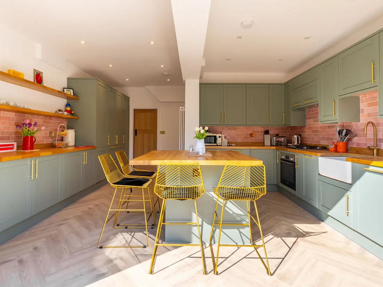 Wraparound extension in Croydon, London. A completed Plan Hub project.