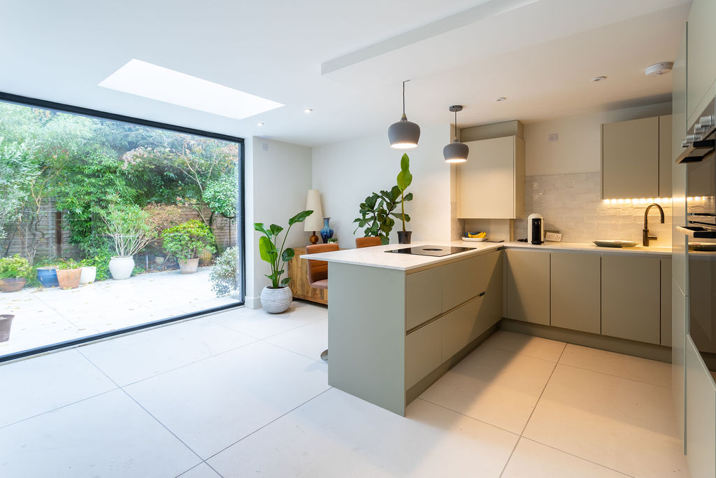Rear extension in Brixton, London, completed image 2.