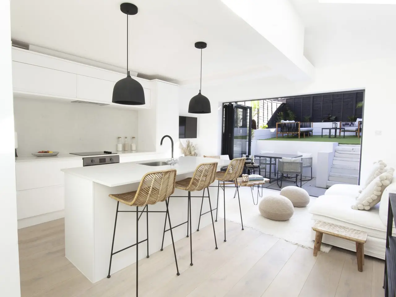 Wraparound extension in South Croydon, London. A completed Plan Hub project.