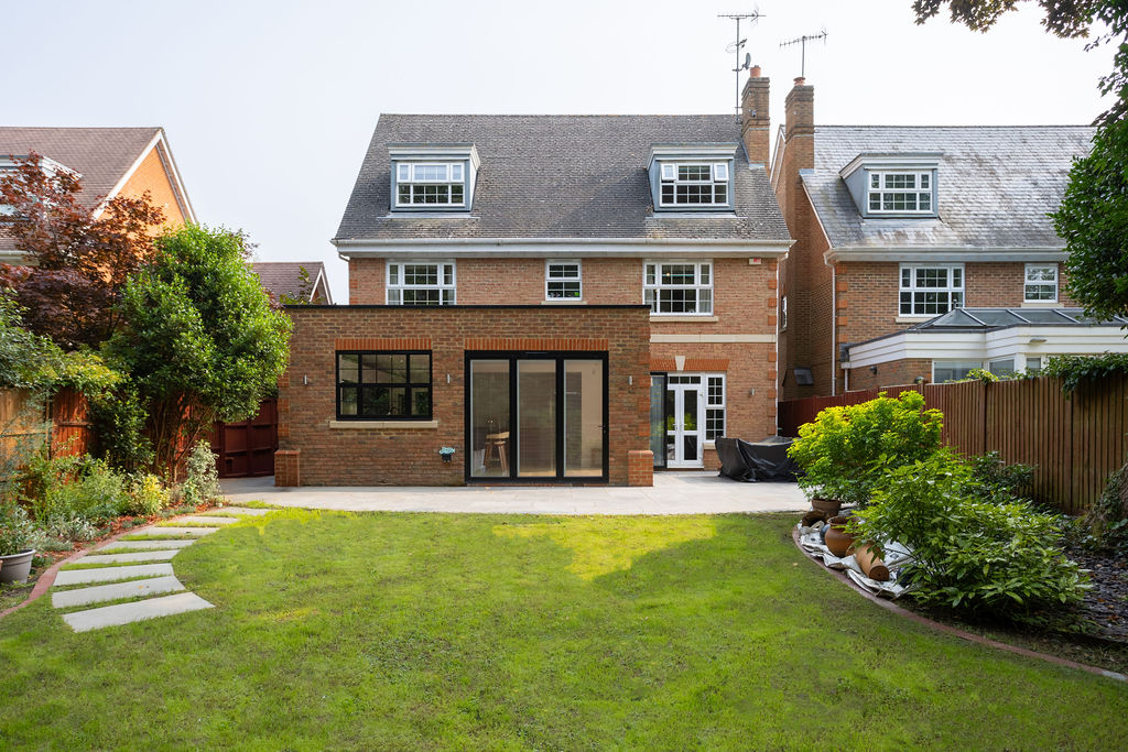 Kitchen extension in Watford, Hertfordshire, completed image 4.