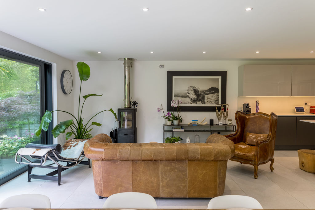 Refurbishment and extension in Weybridge, Surrey, completed image 6.
